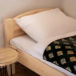 Zacisze Deluxe - * Кросченко